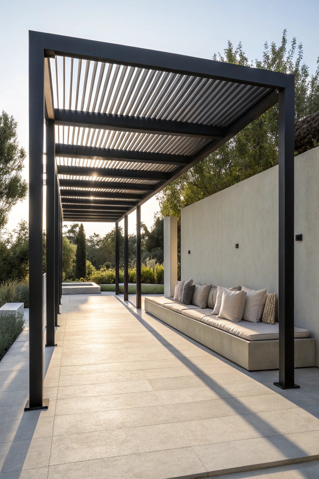 Effortless elegance: a modern linear pergola with striking metal accents.
